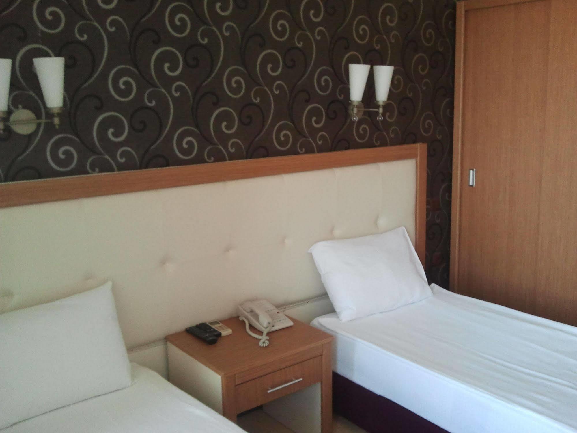 Hotel Kocaman Izmir Exterior foto