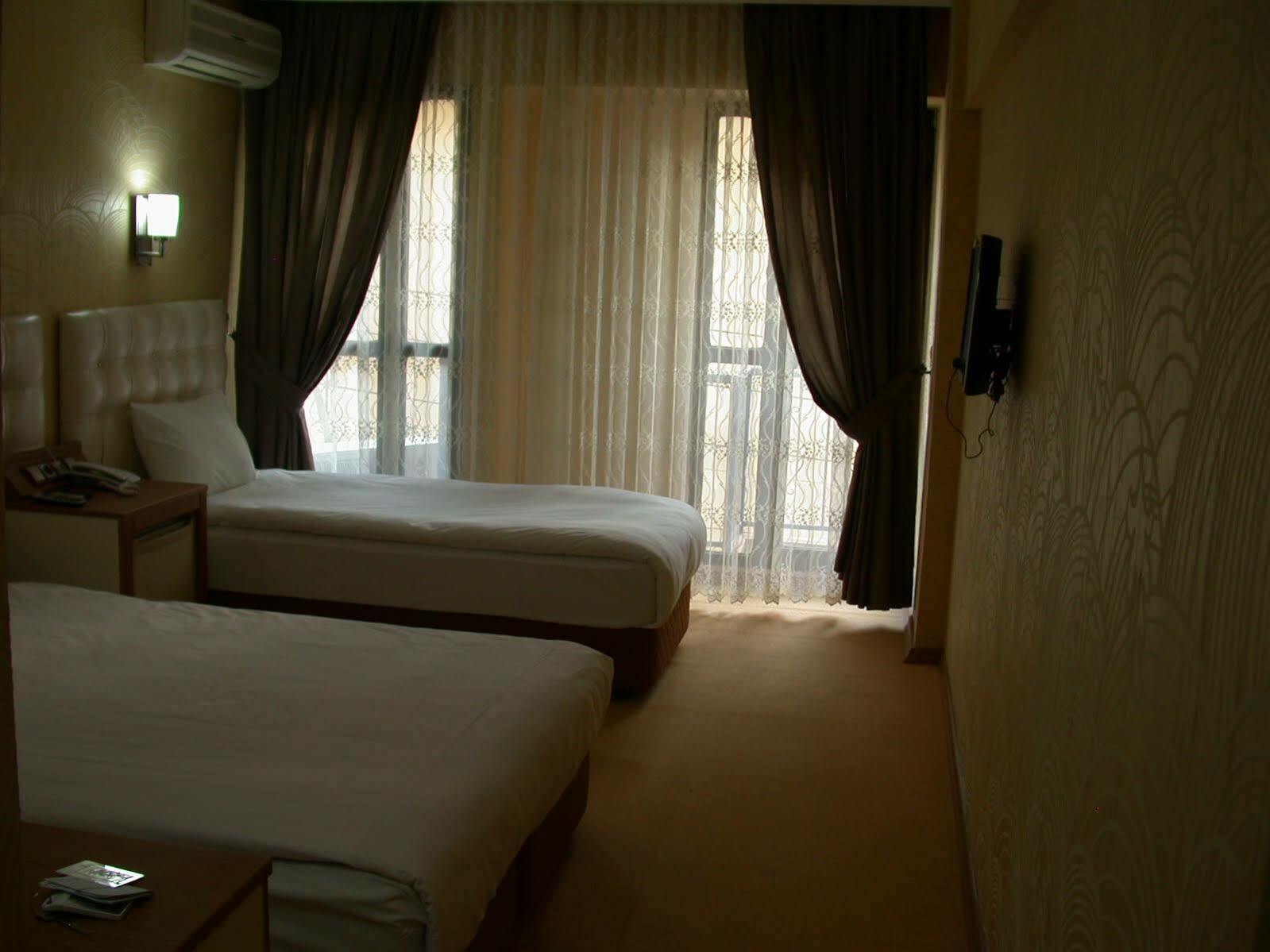 Hotel Kocaman Izmir Exterior foto