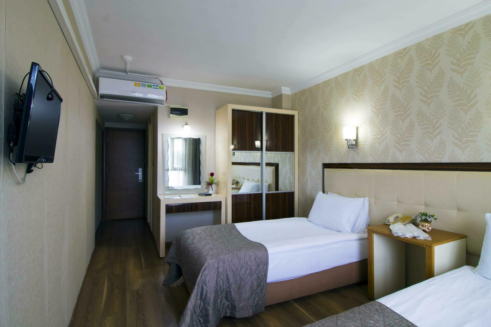 Hotel Kocaman Izmir Exterior foto